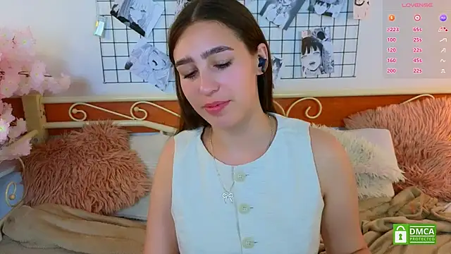  Eliizabeth  online show from May 24, 4:28 pm