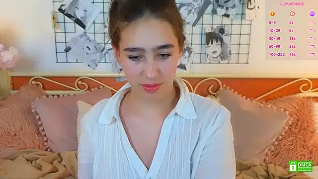  Eliizabeth  online show from May 11, 12:46 am