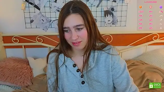  Eliizabeth  online show from May 1, 10:46 pm