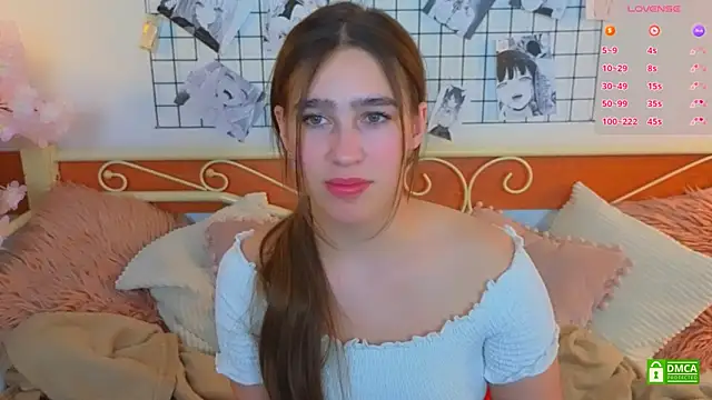  Eliizabeth  online show from May 5, 6:55 pm