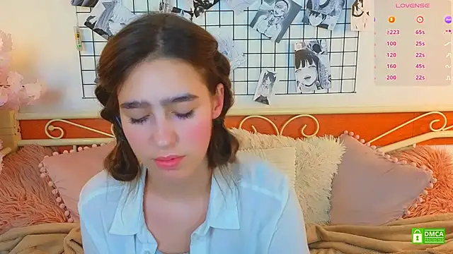  Eliizabeth  online show from May 13, 1:44 am