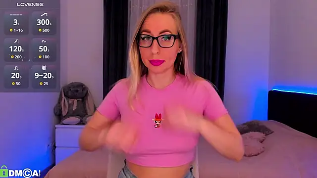 agent polly online show from March 27, 2:18 pm