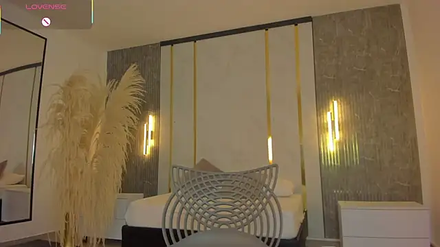 riley sierra online show from October 7, 12:53 pm