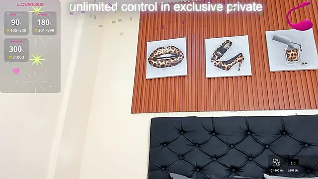 Cristale69 online show from May 26, 7:02 pm
