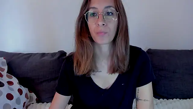 DesireMore90 online show from May 20, 9:17 am