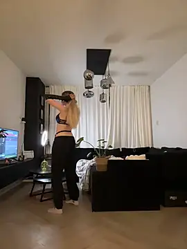 VeraSerephina online show from October 10, 7:52 pm