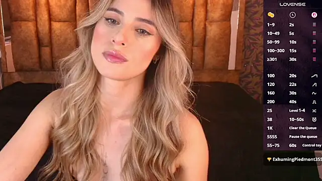 KiaraCarter online show from April 7, 8:11 pm