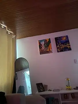 AgathaGeorgiou online show from May 22, 10:08 pm