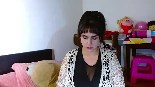 collette beaufoy  online show from May 14, 2:45 pm