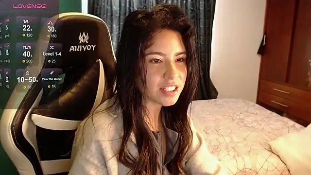 alice middlee online show from May 11, 4:59 pm
