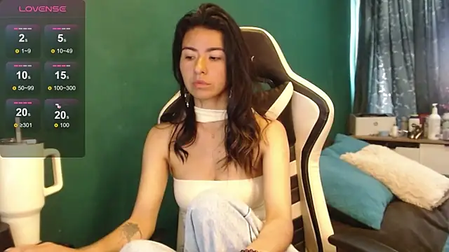 alice middlee online show from March 4, 2:56 pm