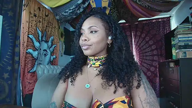 ElizaGrey  online show from April 5, 6:07 pm