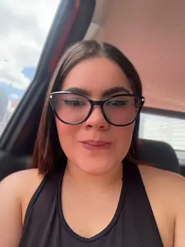 Valenhillxh online show from July 14, 3:28 pm