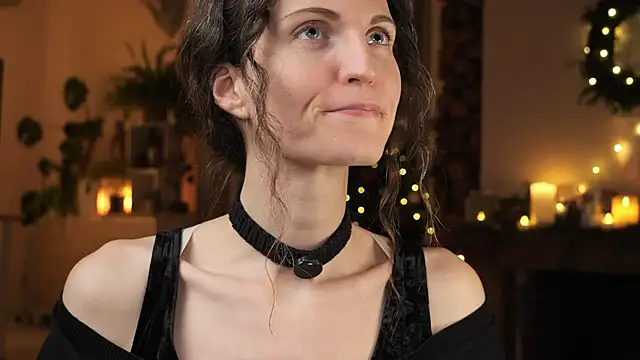 yulladao online show from December 19, 5:05 pm