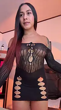 jesica  simpson online show from May 26, 4:28 pm