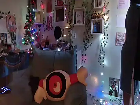 BeellyDance online show from December 13, 8:04 pm