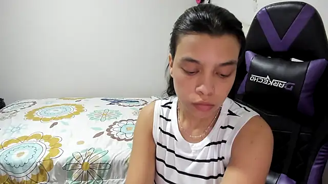 LuisaReyes 2911 online show from May 10, 1:51 am