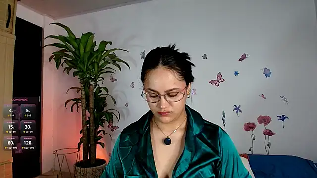 VICTORIABLACK xh online show from May 6, 8:51 am