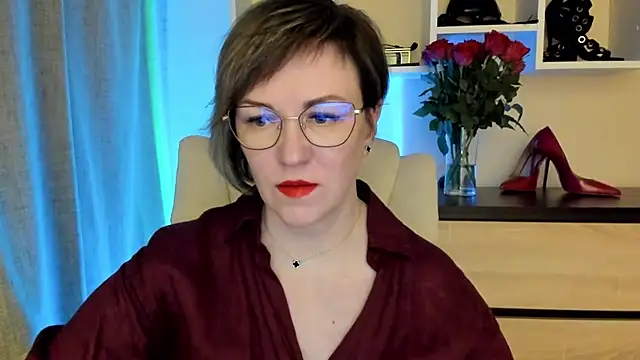 feliziaDesire online show from March 24, 4:34 pm