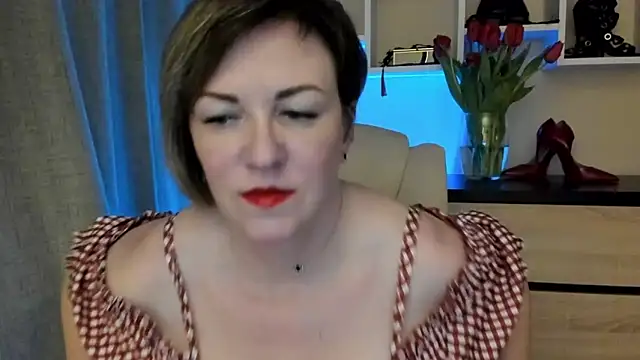 feliziaDesire online show from March 20, 12:10 pm