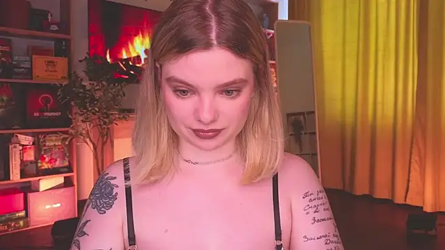 Hottie Jane online show from July 11, 12:38 pm