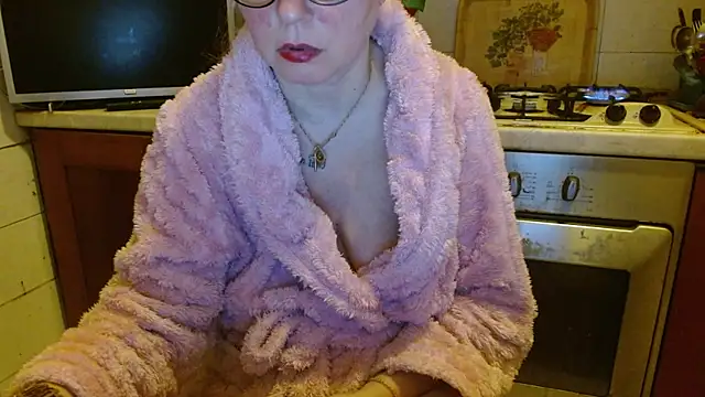martachatte online show from May 1, 2:04 am
