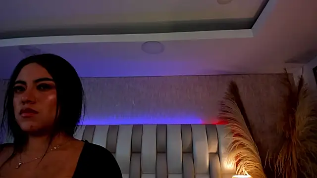 Rebeca jones online show from May 25, 12:15 pm