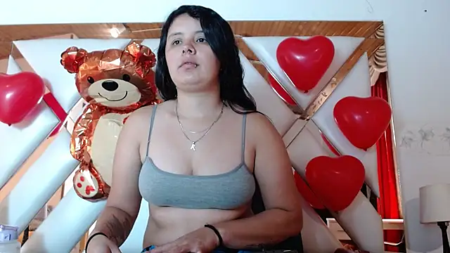 nathaly low1 online show from February 16, 12:38 pm