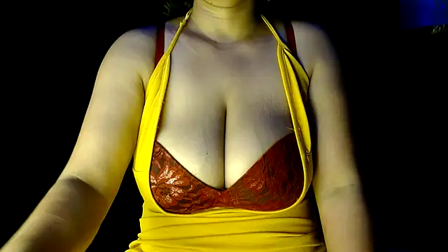 janifer001 online show from March 28, 12:33 am