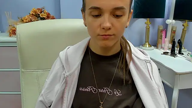 dirtyxEmily online show from May 20, 6:43 am