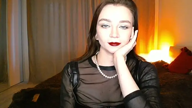 Snapshot of Shadow_Passion chatting on December 2, 8:48 am Shadow Passion online show from December 2, 8:48 am