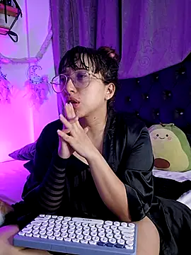 Piafisher1 online show from November 21, 1:18 am