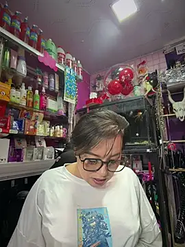 TamySweetness online show from May 13, 5:08 pm