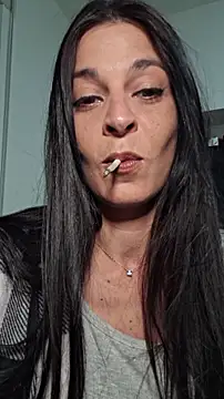 patatinahot87 online show from May 1, 3:59 pm