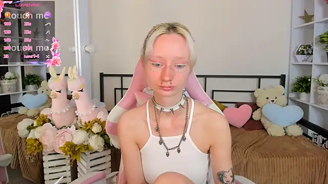 Katia Kim online show from May 22, 5:38 am