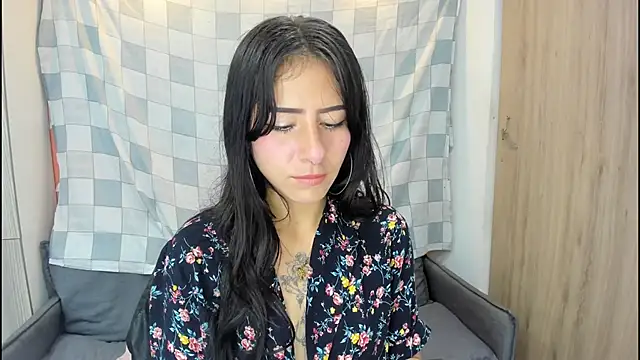 Mhelanny2 online show from November 18, 6:53 pm