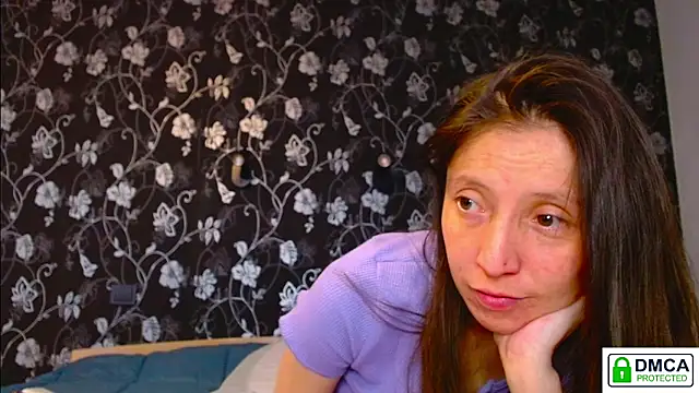 Sophi Cute online show from May 7, 2:32 pm