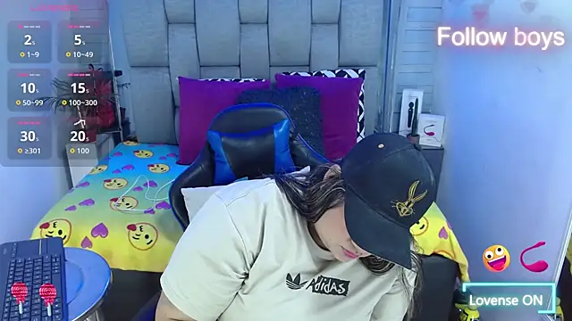 evelin zaens online show from November 2, 1:14 pm