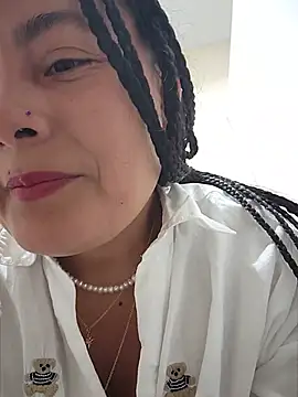 bellapaty online show from May 9, 1:57 pm