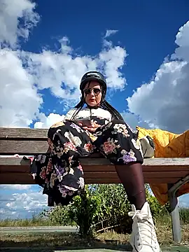 bellapaty online show from May 13, 4:24 pm