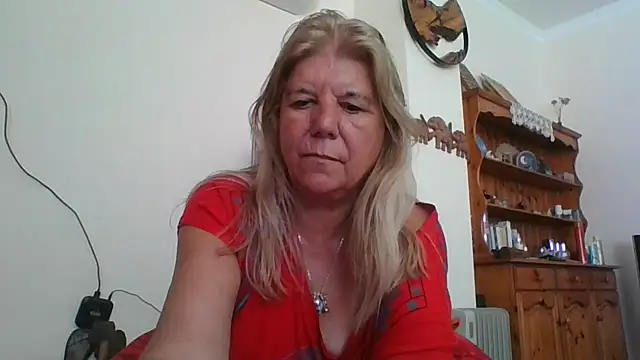 TrustfulVampire1 online show from May 5, 9:56 am