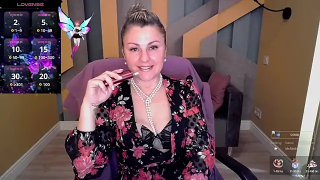 Candy Long online show from November 22, 6:38 am