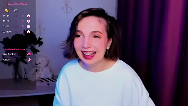 KindHazelHere  online show from November 13, 6:07 pm