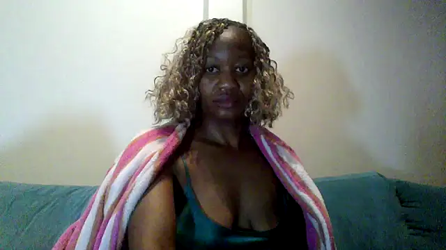 Hardnipples8 online show from May 16, 12:02 am