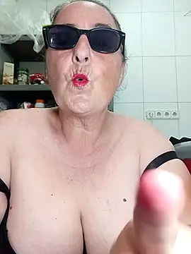 eroticjessitop online show from June 25, 4:52 pm