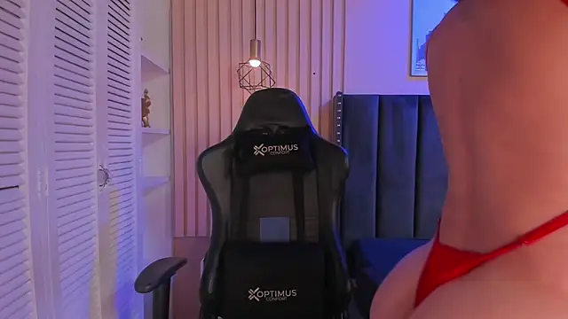 ashlye miller  online show from October 10, 4:17 am