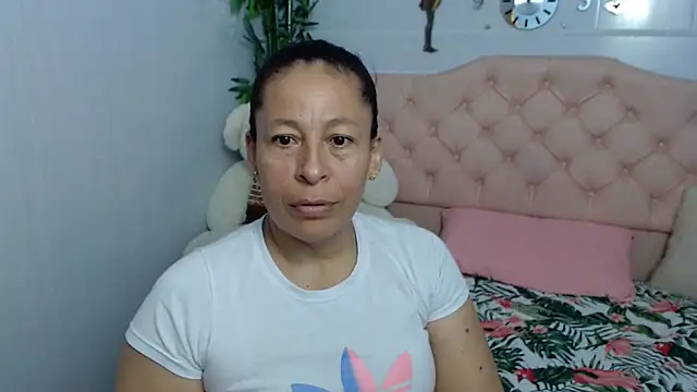 mature martina online show from September 19, 9:47 pm