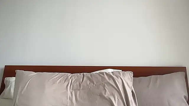 ivankai  online show from April 1, 4:35 am