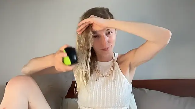 ivankai  online show from March 2, 11:06 am