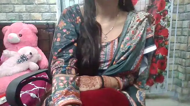 Sexy iknoor online show from February 19, 8:14 am